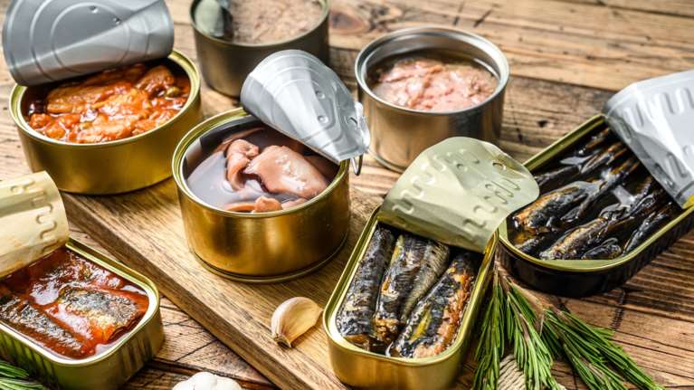 Οσα πρέπει να γνωρίζουμε για την αλλαντίαση: Οι τροφές που αναπτύσσεται, τα συμπτώματα, πώς θα προστατευθούμε