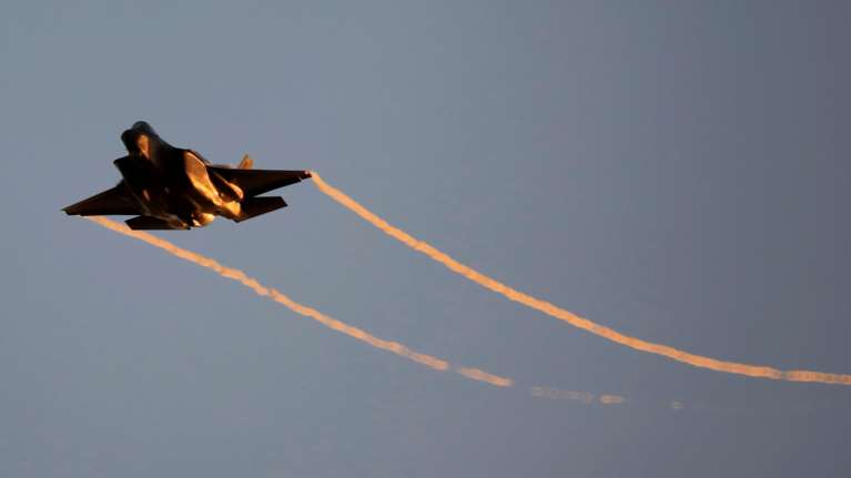 Αερομαχίες μεταξύ μαχητικών ΗΠΑ και Ρωσίας στα όρια του FIR Λευκωσίας