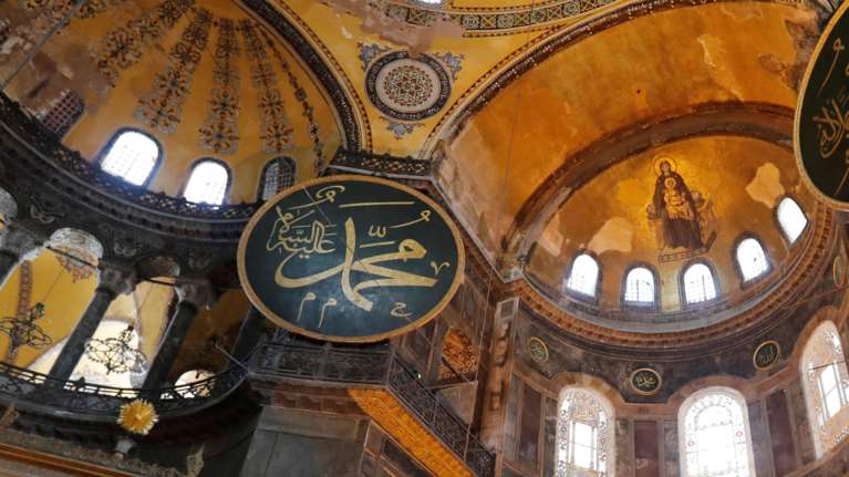 NYT για Αγία Σοφία: Φόβος για τα μοναδικά ψηφιδωτά - Τι επισημαίνουν ιστορικοί και συντηρητές