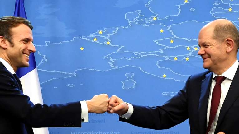 Η Ευρώπη ψάχνει ηγεσία και διάδοχο της Μέρκελ για το 2022: Σολτς, Μακρόν ή Ντράγκι;