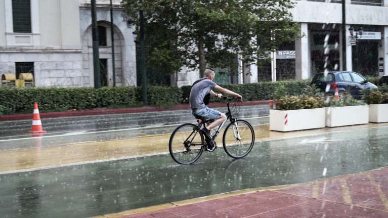 Νέο έκτακτο δελτίο επιδείνωσης καιρού: Ποιες περιοχές θα χτυπηθούν το τριήμερο από έντονα φαινόμενα