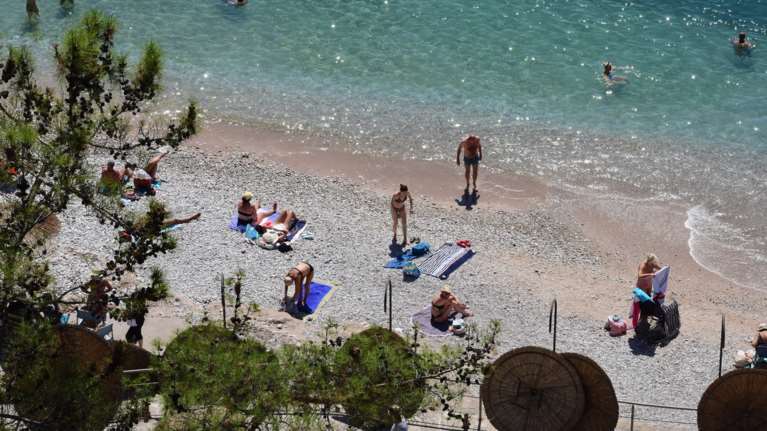 Καλοκαιρινό Σάββατο με τον υδράργυρο έως 30 βαθμούς - Σε δύο μόνο περιοχές θα εκδηλωθούν καταιγίδες