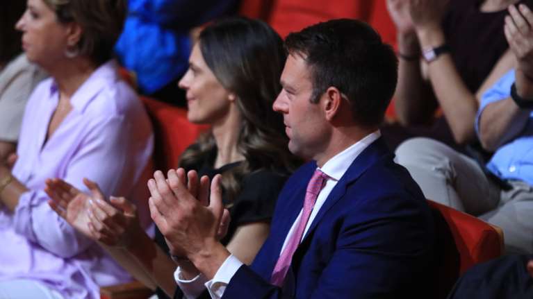 Ο Κασσελάκης απαντά στην Αχτσιόγλου: Την πιστεύω απόλυτα για το SMS - Θα είμαι ασπίδα προστασίας, από Δευτέρα μαζί