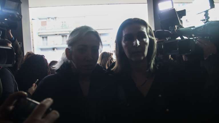 Ξέσπασε η μητέρα του Αλκη στη δίκη: Το δικό μου παιδί δεν θα πάρει πτυχίο, άφησε τις σπουδές του στη μέση