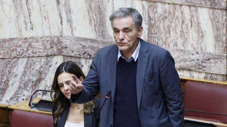 Τσακαλώτος για Τσίπρα: &quot;Σε ένα σχήμα Σοσιαλδημοκρατίας, Αριστεράς που συμφωνεί σε 4-5 πράγματα, έχει ρόλο&quot;