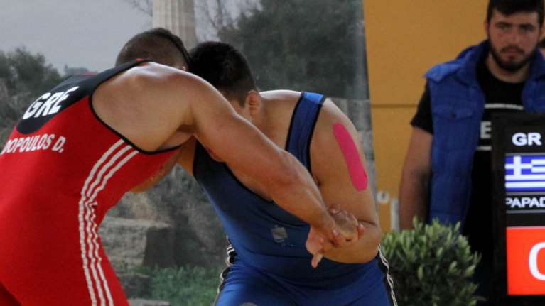 Σοκ από καταγγελία αθλητή πάλης: &quot;Στέλεχος της Ομοσπονδίας με συνέστησε σε χορηγούς που ζητούσαν σεξουαλικά ανταλλάγματα&quot;