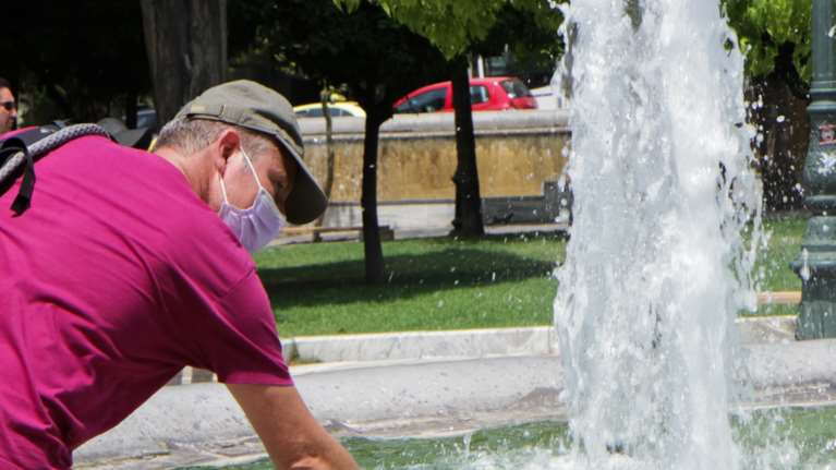 Μετά την κακοκαιρία...ο καύσωνας: Προειδοποίηση Αρναούτογλου για νέα ρεκόρ ζέστης [Χάρτης]