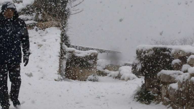 Νέο έκτακτο δελτίο της ΕΜΥ για την κακοκαιρία - Πότε θα ενταθούν τα φαινόμενα χιονόπτωσης στην Αττική