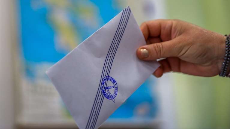 Δημοσκόπηση GPO: Τρίτο κόμμα ο ΣΥΡΙΖΑ, ποιον προτιμούν για πρόεδρο οι ψηφοφόροι του - Αλλαγή αρχηγού θέλουν στο ΠΑΣΟΚ