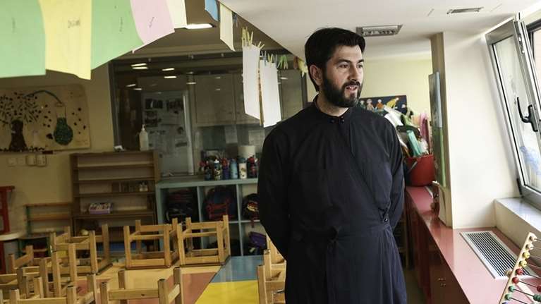 Στην αντεπίθεση ο π. Αντώνιος: &quot;Καμία ασέλγεια δεν υπάρχει - Θα πέσετε από τα σύννεφα με ό,τι βγει στο φως&quot;