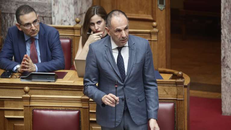 Γεραπετρίτης: Δεν αφορά θέματα κυριαρχίας η δήλωση του πρωθυπουργού σχετικά με τις υποχωρήσεις