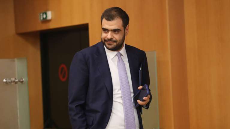 Παύλος Μαρινάκης: Εγινε πατέρας για πρώτη φορά ο κυβερνητικός εκπρόσωπος