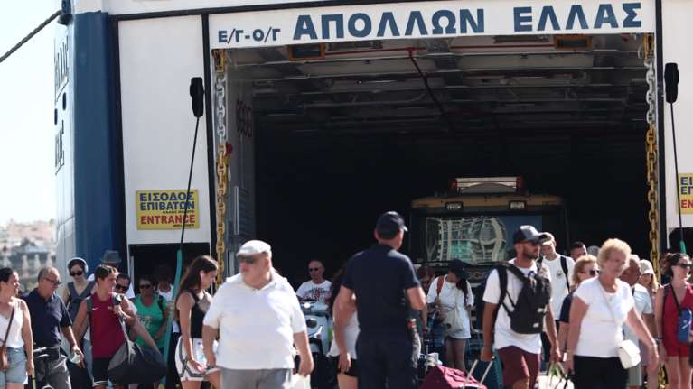 Καιρός: Με 40άρια και ισχυρά μελτέμια ο Δεκαπενταύγουστος - Πότε υποχωρεί η ζέστη