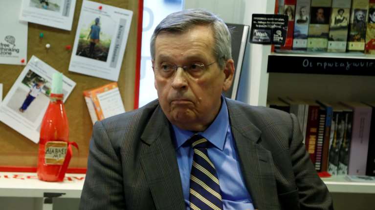 Ο Στέφανος Μάνος &quot;είδε τις διαφορές&quot; ανάμεσα στον Πατριάρχη και τον Ιερώνυμο- Για την εισβολή στην Ουκρανία