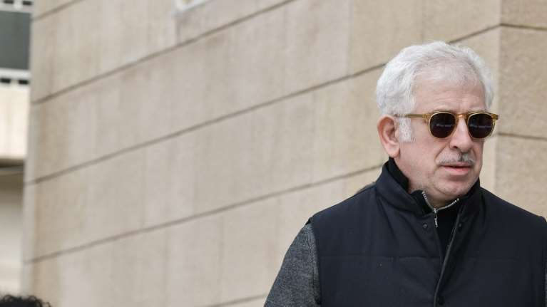 Στο νοσοκομείο &quot;με συμπτώματα εγκεφαλικού&quot; ο Πέτρος Φιλιππίδης - Η ανακοίνωση της οικογένειάς του