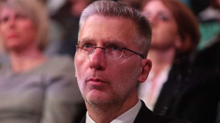 Σκέρτσος για Τσίπρα: Αριστερά φληναφήματα περί δήθεν φορολόγησης του πλούτου