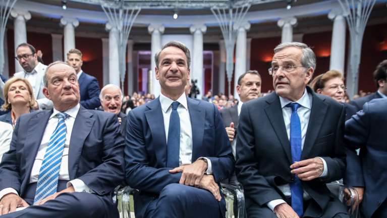 Συνάντηση Μητσοτάκη - Σαμαρά - Καραμανλή σήμερα σε... "πολικές θερμοκρασίες"