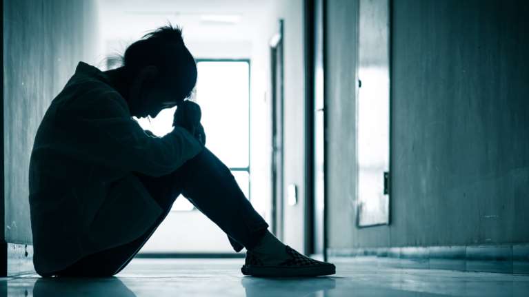 Σοκ για αποπλάνηση 14χρονης από 40χρονο: Τους έπιασαν επ&#39; αυτοφώρω σε ξενοδοχείο ημιδιαμονής - Η ανάρτηση που τον &quot;έκαψε&quot;