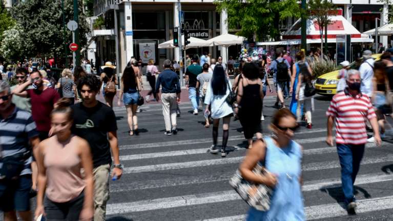 Οι εμβολιασμοί ανά Περιφέρεια: Τα Ιόνια Νησιά σπάνε ρεκόρ- Σε Στερεά Ελλάδα τα χαμηλότερα ποσοστά [Πίνακας]