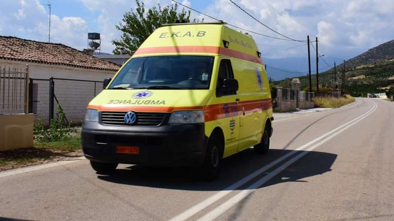 Θεσσαλονίκη: Μηχάνημα έργου παρέσυρε και τραυμάτισε θανάσιμα ηλικιωμένο