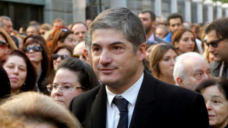 Θέμης Σοφός: Συγκινεί για τον πατέρα του που έφυγε  από τη ζωή  πριν 13 χρόνια σαν σήμερα - &quot;Σ΄ ευχαριστούμε&quot;