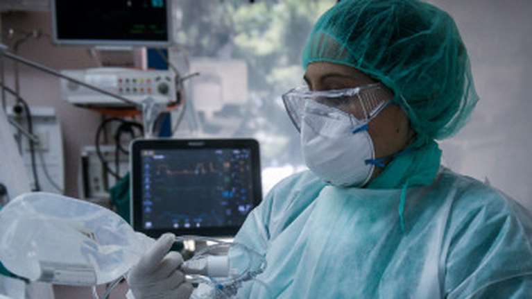 Κορονοϊός: Πάνω από 4 νεκροί κάθε μία ώρα - 1.004 θάνατοι μέσα στον Νοέμβριο - Σοκάρουν οι αριθμοί