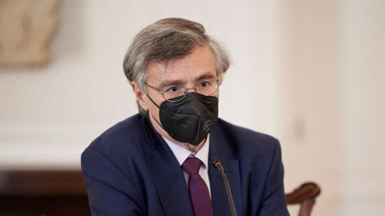 Οργή Τσιόδρα: Ακούγονται πολλές ανοησίες...– Έρχεται έξαρση της πανδημίας σε περιοχές με ανεμβολίαστους