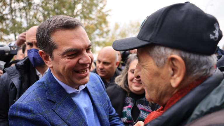 Τσίπρας από Καστοριά: Δεν μυρίζει απλά εκλογές, μυρίζει πολιτική αλλαγή - Aνοιχτό κάλεσμα σε ψηφοφόρους της ΝΔ