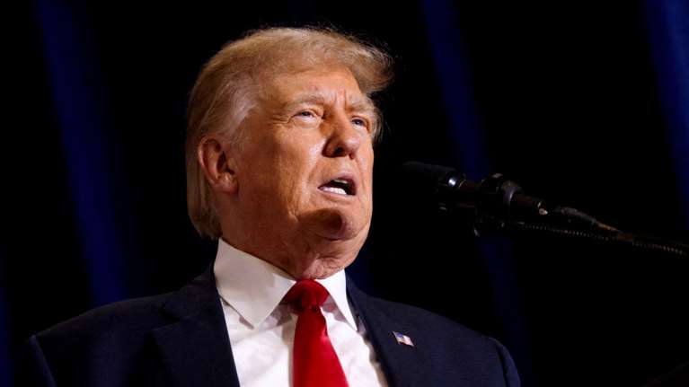 ΗΠΑ: Υπόλογος για απάτη ο Ντόναλντ Τραμπ - Παραμένει όμως φαβορί για το ρεπουμπλικανικό χρίσμα