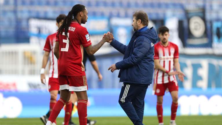 Μάρτινς για Σεμέδο: &quot;Ποτέ δεν αμφιβάλλαμε για την αθωότητά του - Θα ενσωματωθεί στην ομάδα&quot;