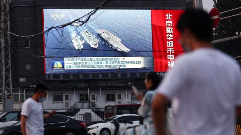 Στα άκρα η Κίνα: Εκανε άσκηση προσομοίωσης επίθεσης με αεροσκάφη και πλοία, λέει η Ταϊβάν