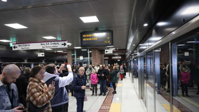 Ένας μήνας μετρό Θεσσαλονίκης με ένα εκατ. επιβάτες - Πώς επηρεάστηκε η κίνηση στους δρόμους και η αγορά