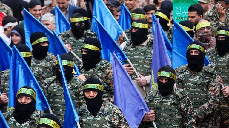 Basij: Η σκληρή παραστρατιωτική οργάνωση των Φρουρών της Επανάστασης - Εκπαιδεύονται για να σκοτώνουν