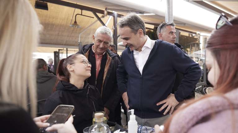 Μητσοτάκης για Παπαδημούλη και τον φράχτη στον Εβρο: Κάποιοι πίνουν τον εσπρέσο τους και τρώνε το κρουασάν τους στην Ευρώπη