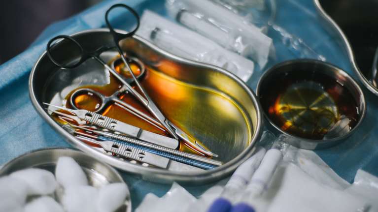 Θεσσαλονίκη: Καταγγελίες από 2 ηλικιωμένες για ινστιτούτο αισθητικής - "Χρυσοπλήρωσαν" τις υπηρεσίες και έπαθαν ζημιά