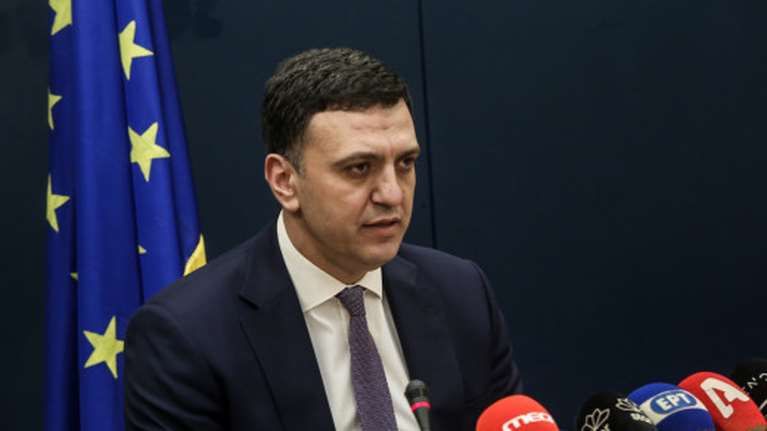 Κικίλιας: Έφθασαν τις 2.158 οι κλίνες για τον κορονοϊό - 869 οι ΜΕΘ και ΜΑΦ