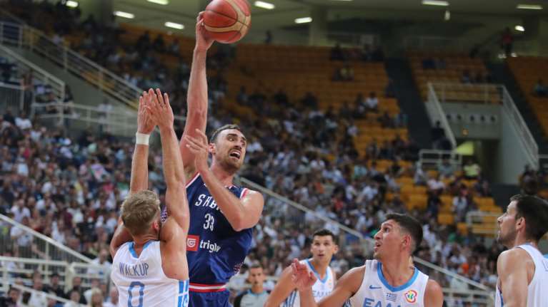 Τουρνουά Ακρόπολις: Φιλική ήττα για την Εθνική από τη Σερβία με 64-71