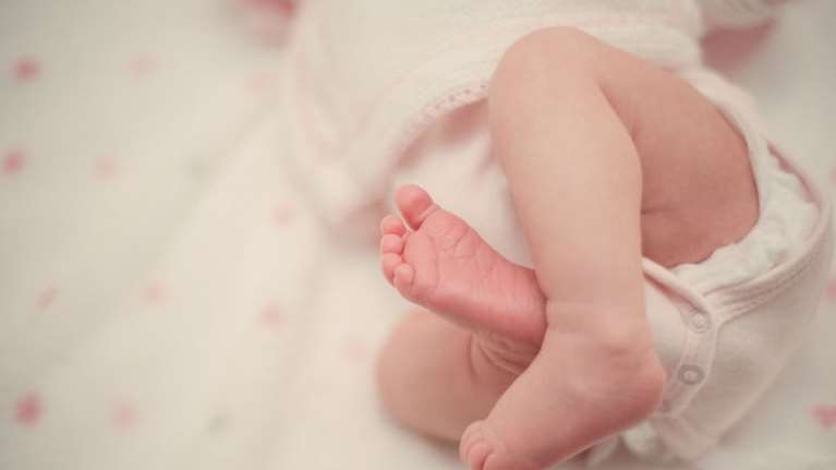 Βόλος: 62χρονος δήλωσε την γέννηση του εγγονού του με 11 μέρες καθυστέρηση για να πάρει το επίδομα των 2000€