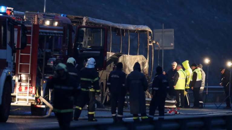 Τραγωδία στη Βουλγαρία: Τουλάχιστον 46 νεκροί από φωτιά σε λεωφορείο - Ανάμεσά τους 12 παιδιά