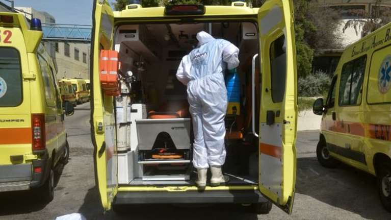 Γιάννενα: Θετική στον κορονοϊό πενταμελής οικογένεια Σέρβων - Έκαναν διακοπές στη Λευκάδα