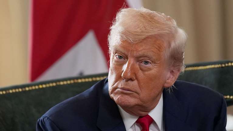 Τράμπ: &quot;Έχω απογοητευθεί με τον πρόεδρο Πούτιν&quot; - Δίνει νέα προθεσμία 10-12 ημερών στη Ρωσία