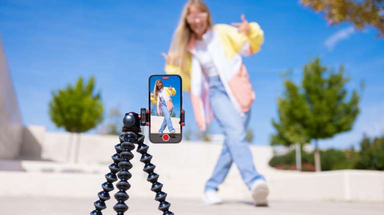 Στο μάτι της Εφορίας &quot;μαύρες&quot; πωλήσεις και αδήλωτα εισοδήματα των influencers: Κέρδη έως 20.000 ευρώ τον μήνα