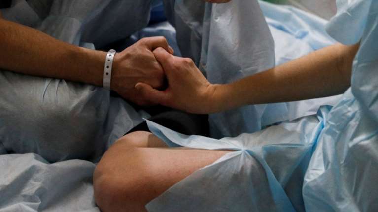 Τραγωδία στην Ουκρανία: Πέθανε η έγκυος από το μαιευτήριο που βομβαρδίστηκε στη Μαριούπολη - Νεκρό και το αγέννητο μωρό