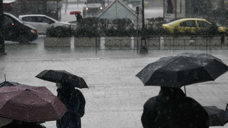 Έκτακτο δελτίο επιδείνωσης καιρού: Ισχυρές βροχές, καταιγίδες και ισχυροί άνεμοι ακόμη και στην Αττική