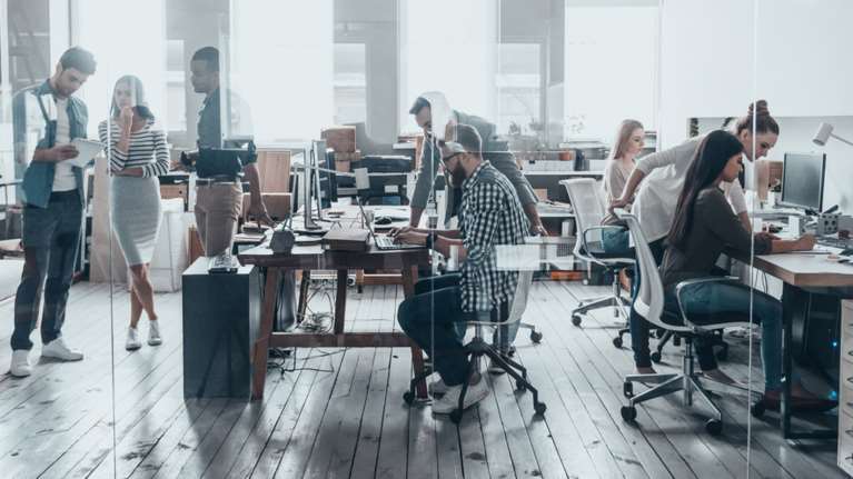 Κατώτατος μισθός: Έως και 1.174 ευρώ από τον Απρίλιο του 2024 - Τριπλή αύξηση για τους εργαζόμενους στον ιδιωτικό τομέα