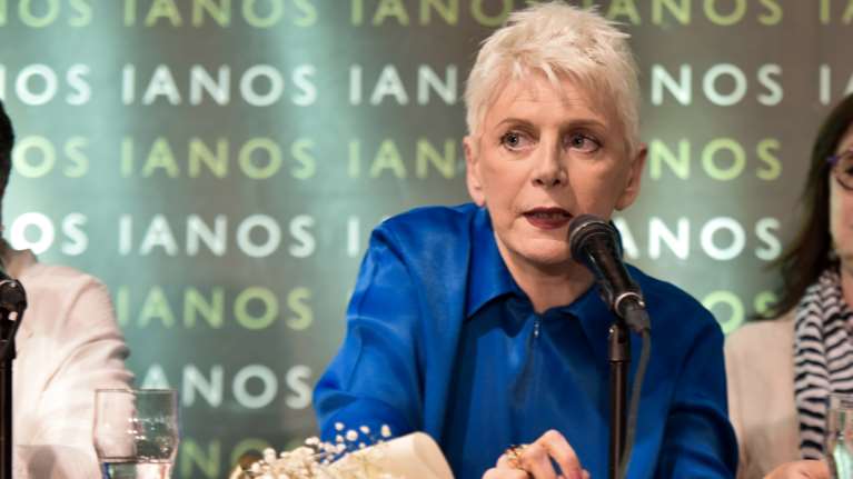 Έλενα Ακρίτα: Το συγκινητικό αντίο στην Φώφη Γεννηματά - &quot;Πολέμησες γενναία αλλά βιάστηκες να φύγεις&quot;