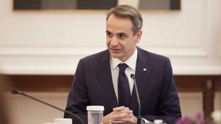 Κυριάκος Μητσοτάκης: &quot;Αυτές τις Άγιες Ημέρες του Πάσχα, οι προσευχές μας είναι με τους πολίτες της Μαριούπολης&quot;