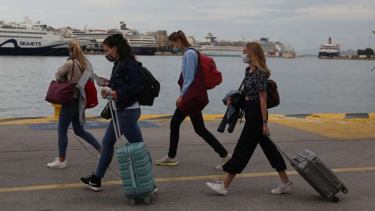 Κορονοϊός: 2.604 νέα κρούσματα σήμερα - 5 θάνατοι και 126 διασωληνωμένοι -  219 με στελέχη της μετάλλαξης Δέλτα