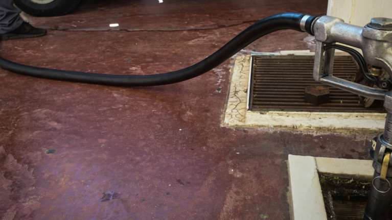 Κύμα αυξήσεων στην ενέργεια: Οι επόμενες κινήσεις της κυβέρνησης - Φοροελαφρύνσεις και κοινωνικό μέρισμα