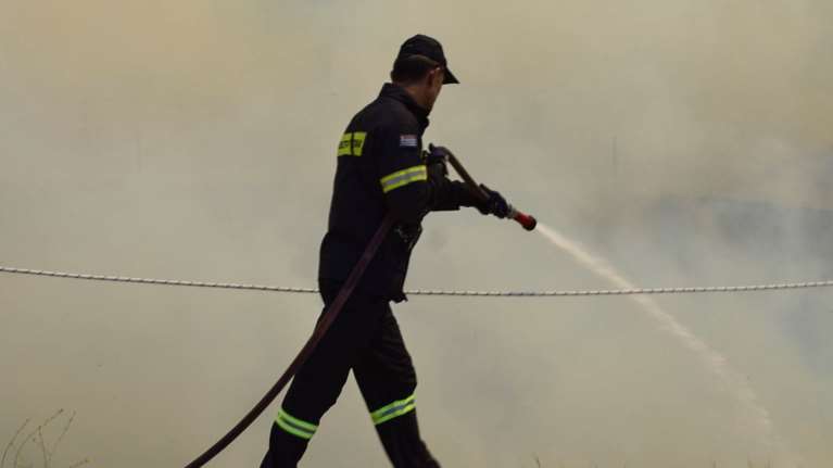 Πολύ υψηλός κίνδυνος πυρκαγιάς σήμερα: Σε επιφυλακή η Πυροσβεστική - &quot;Δεν ανάβουμε φωτιά για κανένα λόγο&quot;